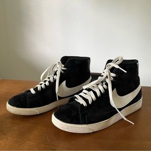 Nike Blazer Mid